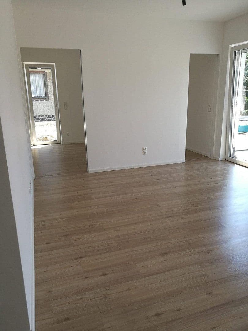 Prenájom bytu 2-izbový 68 m², Karl-Marx-Str. 3a, Königs Wusterhausen, Brandenbursko Prenájom bytu 2-izbový 68 m², Karl-Marx-Str. 3a, Königs Wusterhausen, Brandenbursko