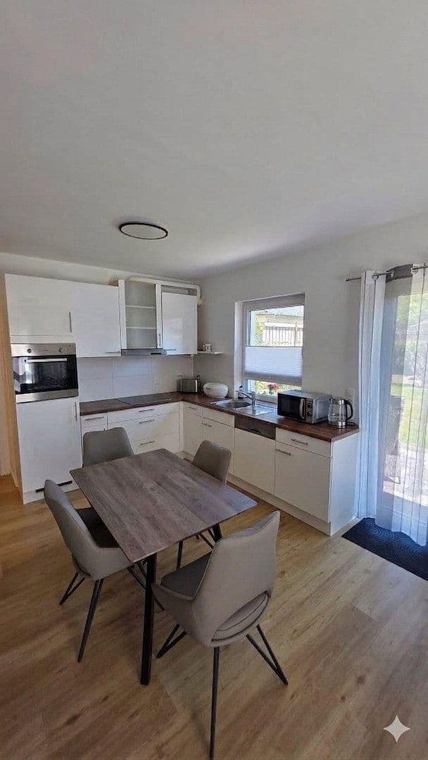 Prenájom bytu 2-izbový 74 m², Karl-Marx-Str. 3, Königs Wusterhausen, Brandenbursko Prenájom bytu 2-izbový 74 m², Karl-Marx-Str. 3, Königs Wusterhausen, Brandenbursko