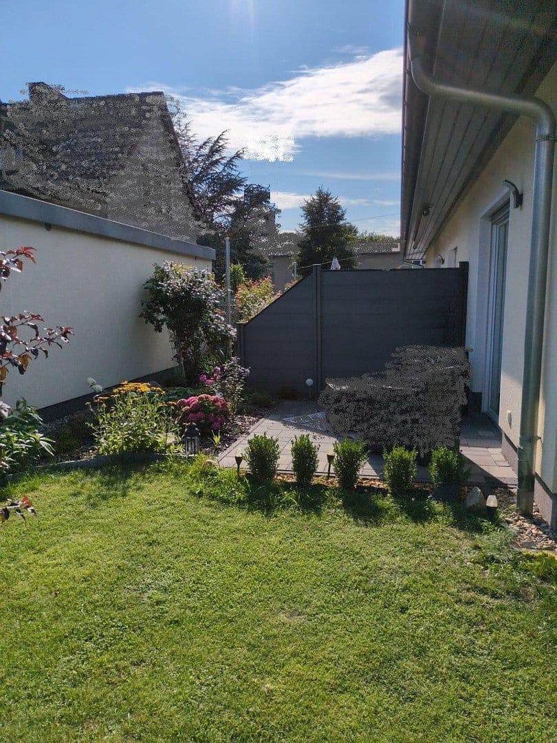 Prenájom bytu 2-izbový 74 m², Karl-Marx-Str. 3, Königs Wusterhausen, Brandenbursko Prenájom bytu 2-izbový 74 m², Karl-Marx-Str. 3, Königs Wusterhausen, Brandenbursko