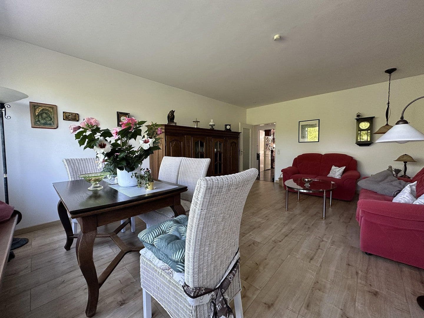 Predaj bytu 3-izbový 88 m², Laupendahler Landstraße 49, Essen, Severné Porýnie - Westfálsko Predaj bytu 3-izbový 88 m², Laupendahler Landstraße 49, Essen, Severné Porýnie - Westfálsko