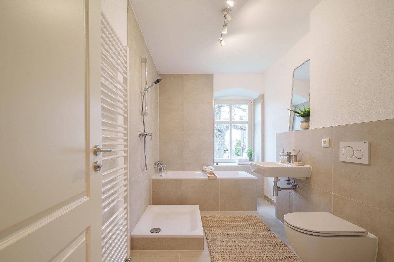 Predaj bytu 4-izbový 92 m², Bannewitz, Sasko Predaj bytu 4-izbový 92 m², Bannewitz, Sasko