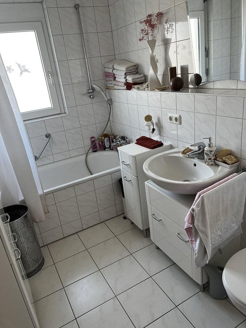 Predaj domu 127 m², pozemek 195 m², Stuttgart, Bádensko-Wurttembersko Predaj domu 127 m², pozemek 195 m², Stuttgart, Bádensko-Wurttembersko