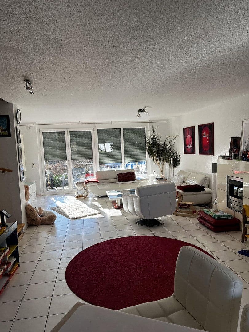 Predaj domu 127 m², pozemek 195 m², Stuttgart, Bádensko-Wurttembersko Predaj domu 127 m², pozemek 195 m², Stuttgart, Bádensko-Wurttembersko