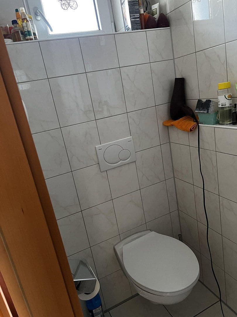 Predaj domu 127 m², pozemek 195 m², Stuttgart, Bádensko-Wurttembersko Predaj domu 127 m², pozemek 195 m², Stuttgart, Bádensko-Wurttembersko