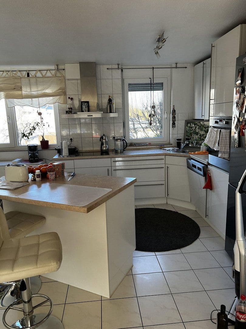 Predaj domu 127 m², pozemek 195 m², Stuttgart, Bádensko-Wurttembersko Predaj domu 127 m², pozemek 195 m², Stuttgart, Bádensko-Wurttembersko