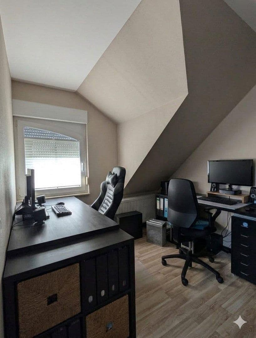 Predaj domu 142 m², pozemek 283 m², Wolfsburg-Wendschott, Dolné Sasko Predaj domu 142 m², pozemek 283 m², Wolfsburg-Wendschott, Dolné Sasko
