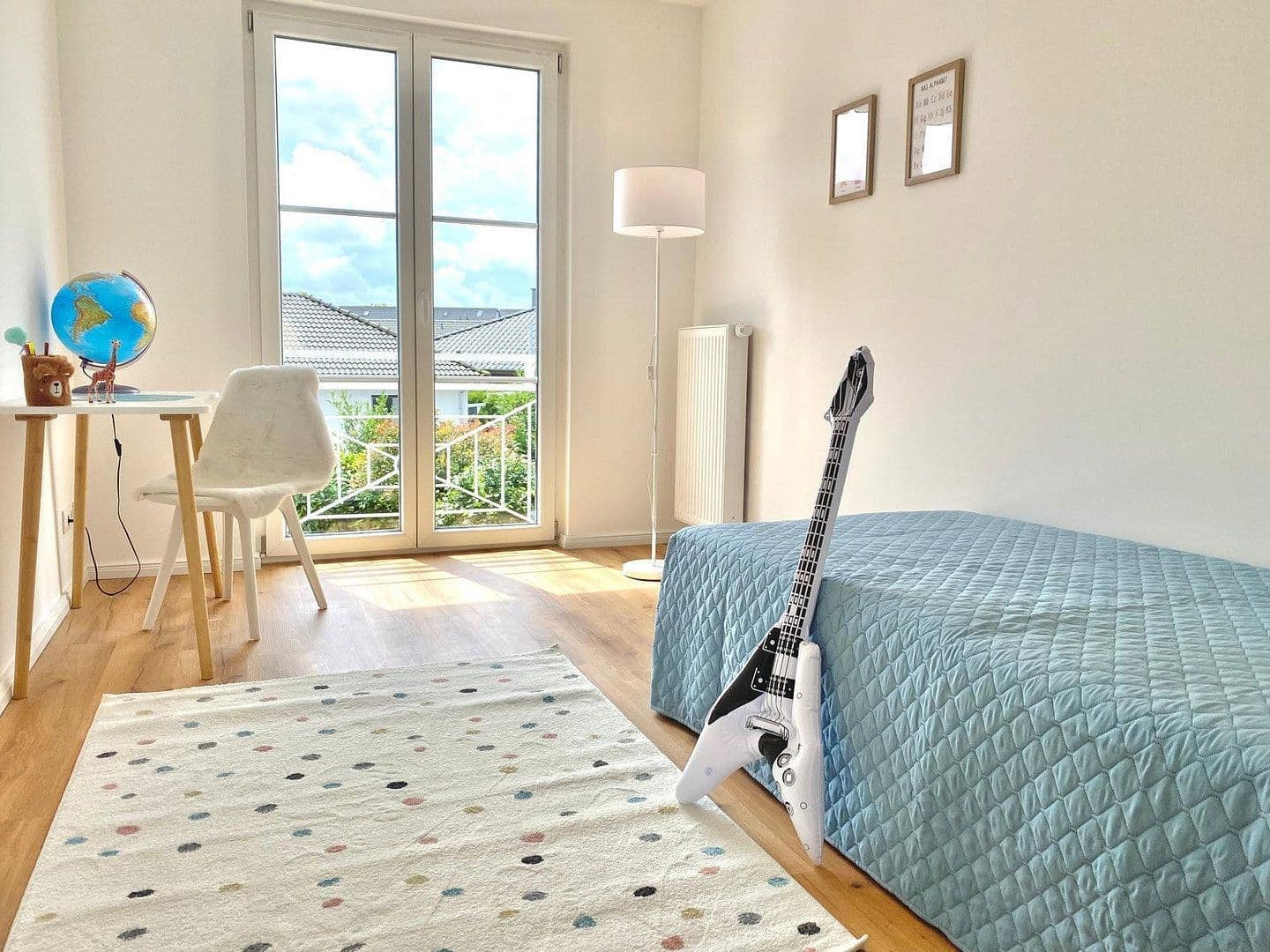 Predaj domu 110 m², pozemek 400 m², Rektor-Koch Str., Gieboldehausen, Dolné Sasko Predaj domu 110 m², pozemek 400 m², Rektor-Koch Str., Gieboldehausen, Dolné Sasko