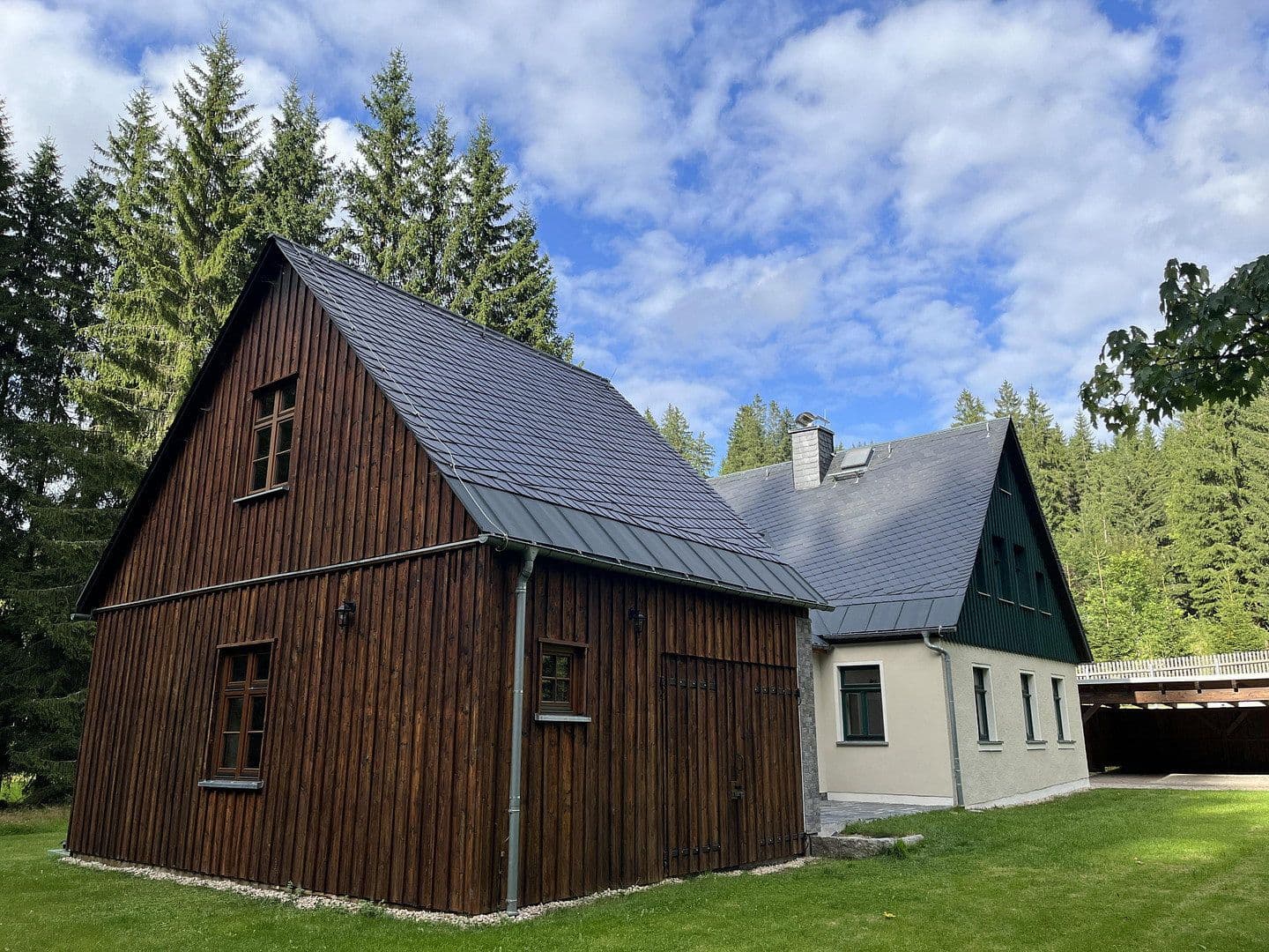 Predaj domu 193 m², pozemek 10.001 m², Eibenstock, Sasko Predaj domu 193 m², pozemek 10.001 m², Eibenstock, Sasko