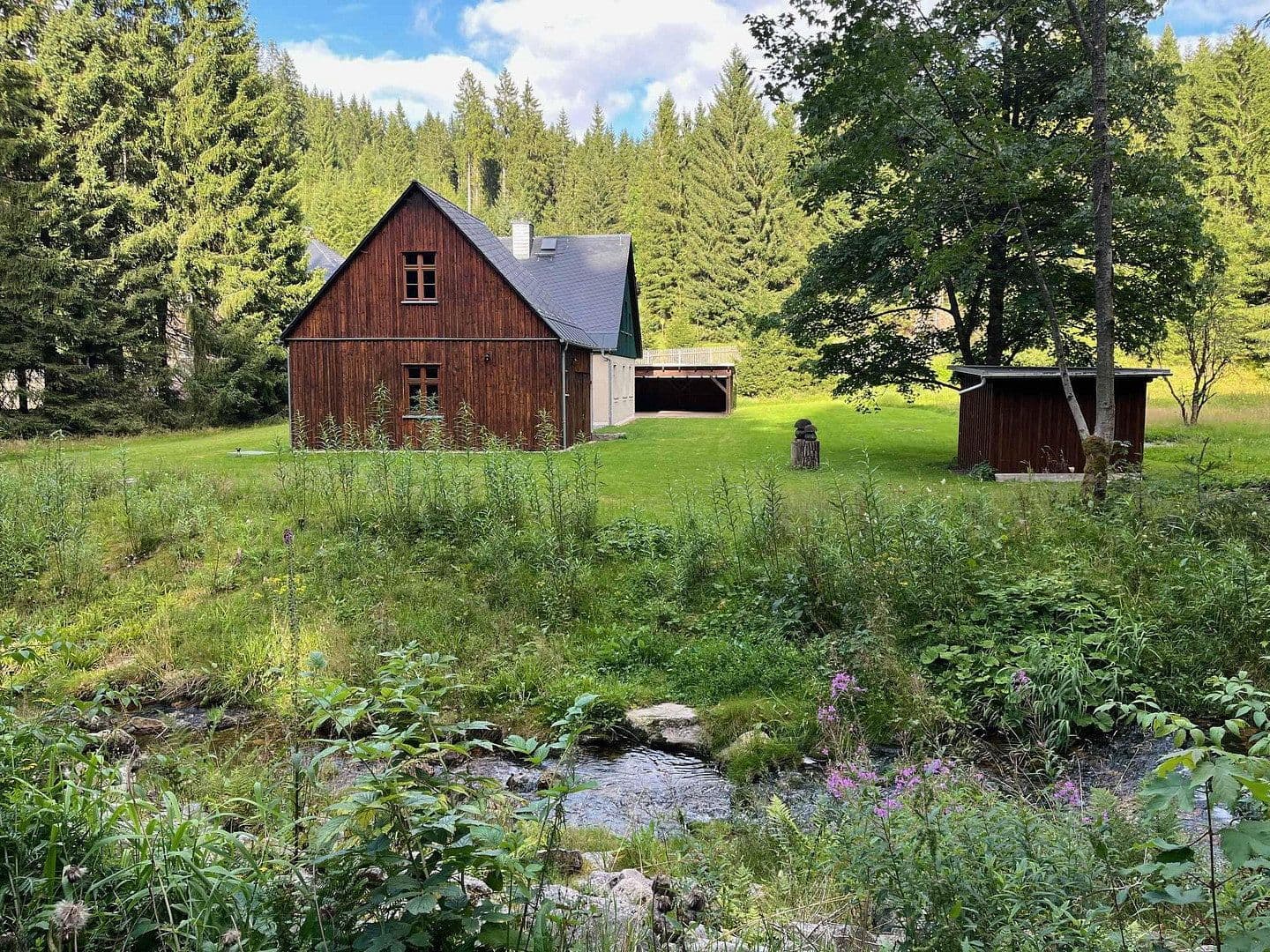 Predaj domu 193 m², pozemek 10.001 m², Eibenstock, Sasko Predaj domu 193 m², pozemek 10.001 m², Eibenstock, Sasko