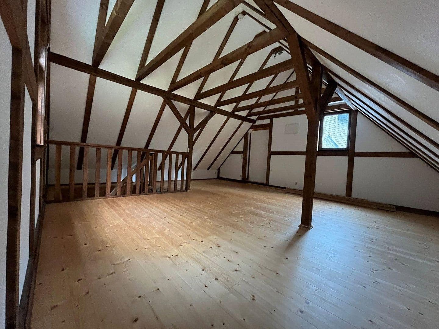 Predaj domu 193 m², pozemek 10.001 m², Eibenstock, Sasko Predaj domu 193 m², pozemek 10.001 m², Eibenstock, Sasko