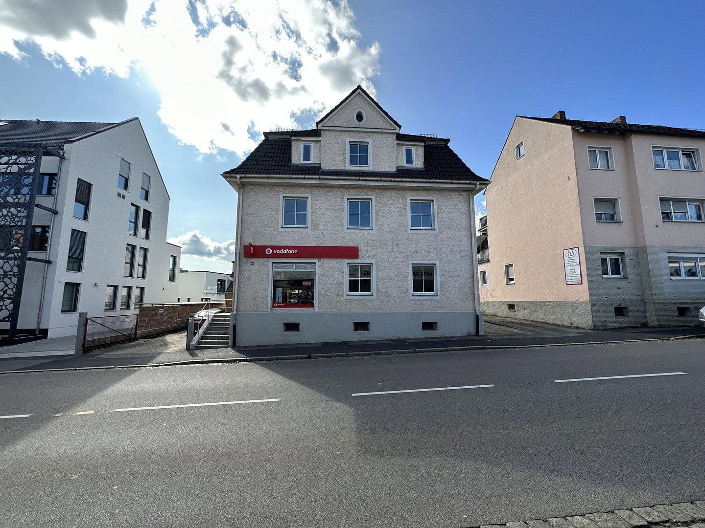 Prenájom bytu 3-izbový 95 m², Regensburgerstrasse 66, Amberg, Bavorsko Prenájom bytu 3-izbový 95 m², Regensburgerstrasse 66, Amberg, Bavorsko