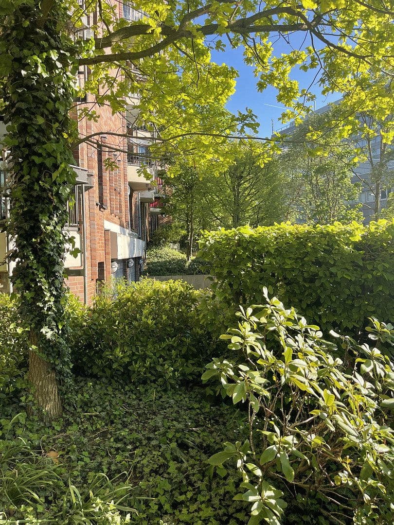 Predaj bytu 2-izbový 50 m², Eduard-Schloemann-Str. 35, Düsseldorf, Severné Porýnie - Westfálsko Predaj bytu 2-izbový 50 m², Eduard-Schloemann-Str. 35, Düsseldorf, Severné Porýnie - Westfálsko