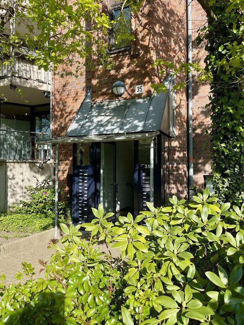 Predaj bytu 2-izbový 50 m², Eduard-Schloemann-Str. 35, Düsseldorf, Severné Porýnie - Westfálsko Predaj bytu 2-izbový 50 m², Eduard-Schloemann-Str. 35, Düsseldorf, Severné Porýnie - Westfálsko