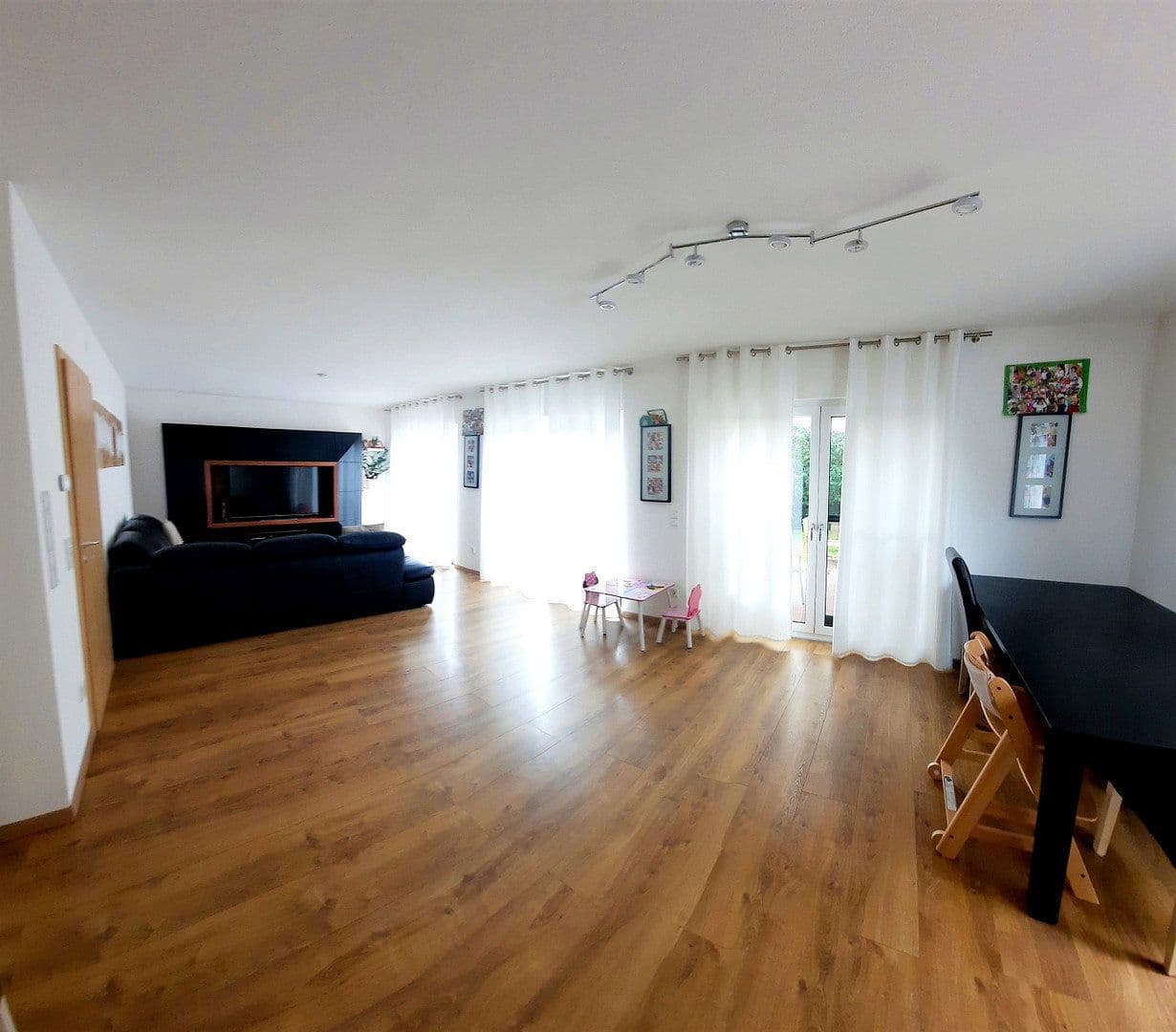 Predaj domu 148 m², pozemek 500 m², Wilhermsdorf, Bavorsko Predaj domu 148 m², pozemek 500 m², Wilhermsdorf, Bavorsko