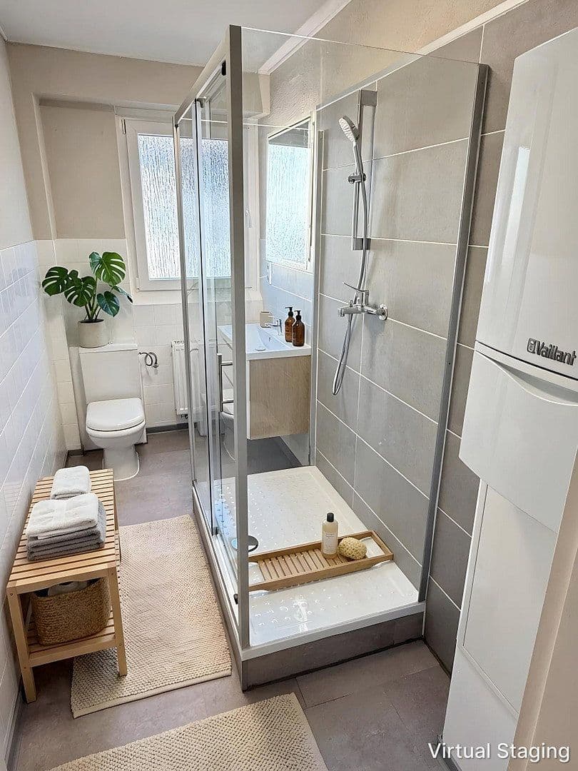 Prenájom bytu 3-izbový 77 m², Steinenfeld 39, Wuppertal, Severné Porýnie - Westfálsko Prenájom bytu 3-izbový 77 m², Steinenfeld 39, Wuppertal, Severné Porýnie - Westfálsko