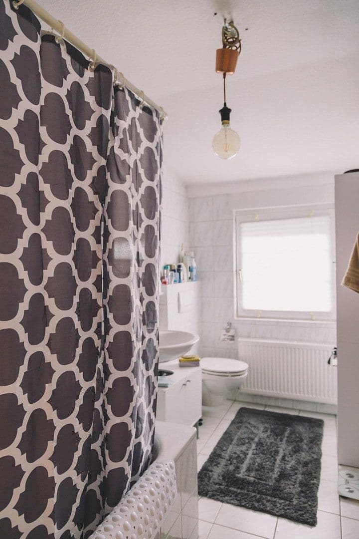 Prenájom bytu 2-izbový 68 m², Hanau, Hesensko Prenájom bytu 2-izbový 68 m², Hanau, Hesensko