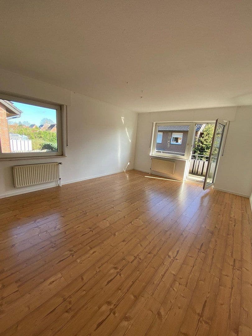 Prenájom bytu 4-izbový 96 m², Breslauer Straße 45, Fürstenau, Dolné Sasko Prenájom bytu 4-izbový 96 m², Breslauer Straße 45, Fürstenau, Dolné Sasko