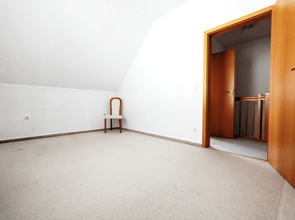 Predaj domu 100 m², pozemek 300 m², Vechelde, Dolné Sasko Predaj domu 100 m², pozemek 300 m², Vechelde, Dolné Sasko