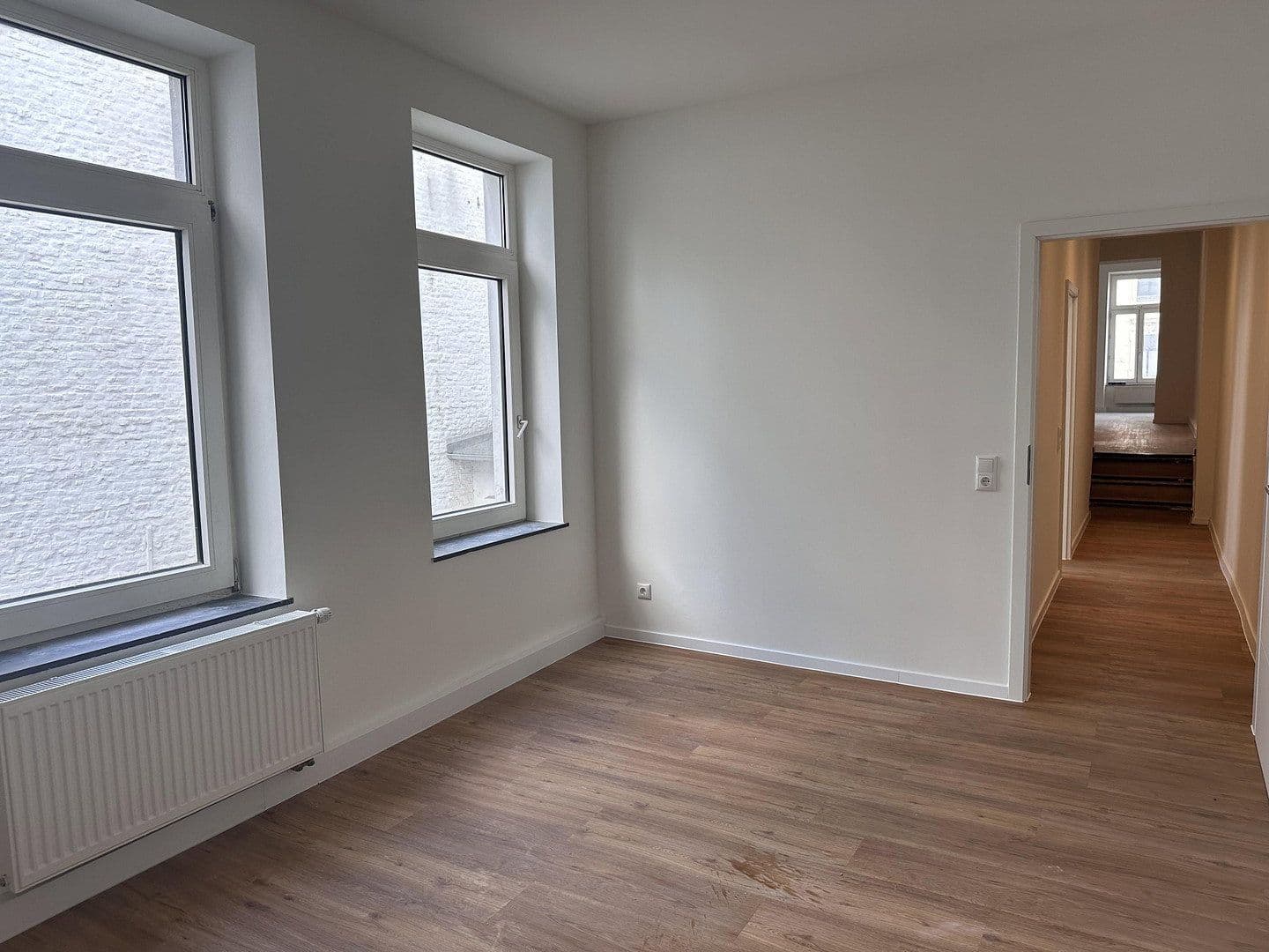 Prenájom bytu 3-izbový 75 m², Adalbertsteinweg 230, Aachen, Severné Porýnie - Westfálsko Prenájom bytu 3-izbový 75 m², Adalbertsteinweg 230, Aachen, Severné Porýnie - Westfálsko