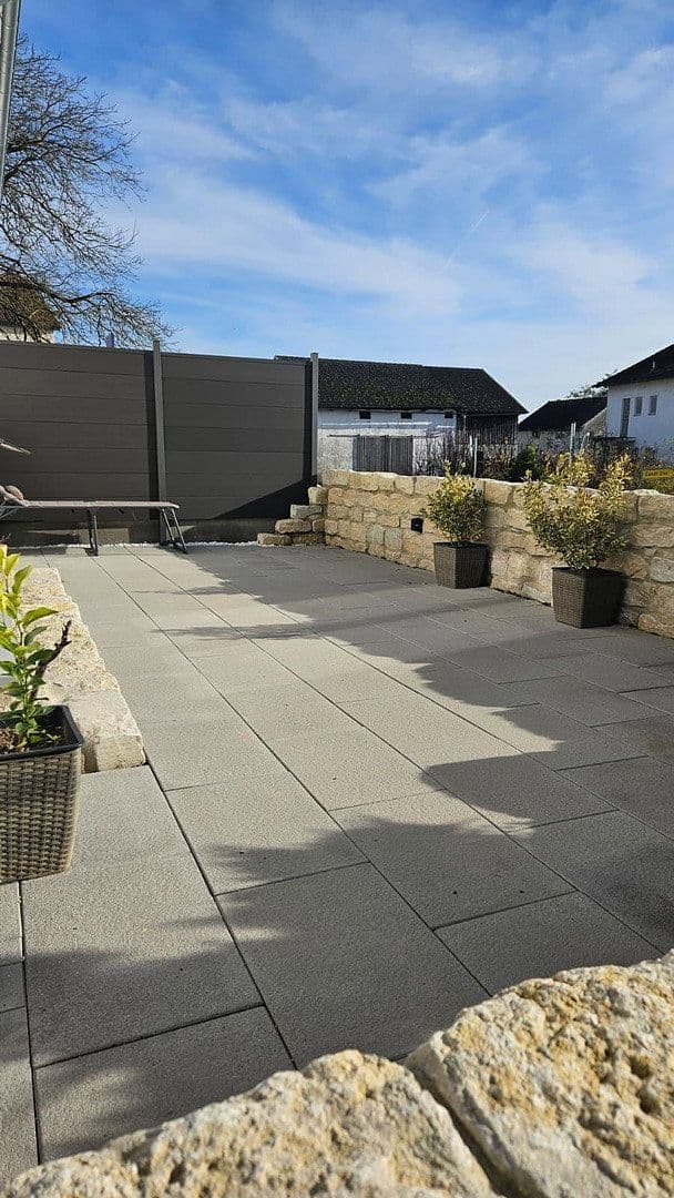 Predaj domu 127 m², pozemek 337 m², Denkendorf, Bavorsko Predaj domu 127 m², pozemek 337 m², Denkendorf, Bavorsko