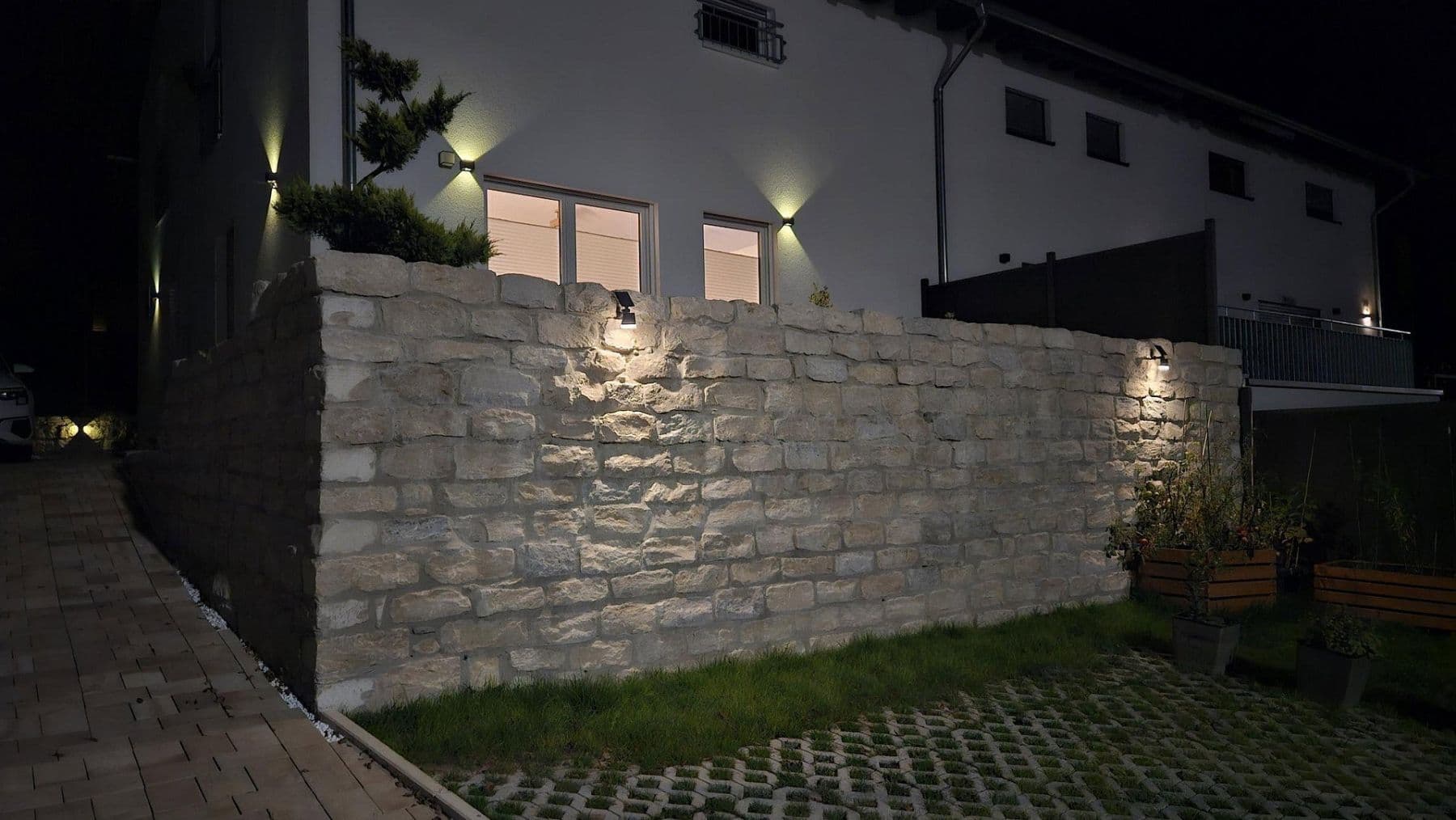 Predaj domu 127 m², pozemek 337 m², Denkendorf, Bavorsko Predaj domu 127 m², pozemek 337 m², Denkendorf, Bavorsko