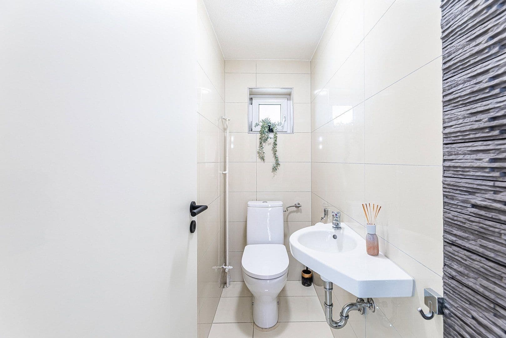 Predaj bytu 4-izbový 98 m², Allerseeweg 14, Höchberg, Bavorsko Predaj bytu 4-izbový 98 m², Allerseeweg 14, Höchberg, Bavorsko