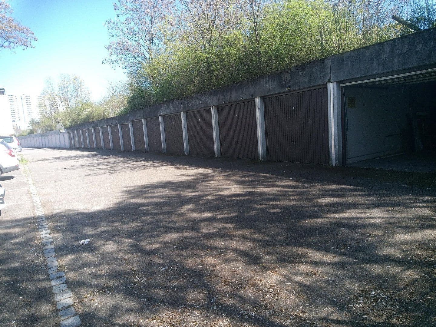 Predaj garáže, Balthasar-Neumann-Straße 40, Stuttgart-Freiberg, Bádensko-Wurttembersko Predaj garáže, Balthasar-Neumann-Straße 40, Stuttgart-Freiberg, Bádensko-Wurttembersko