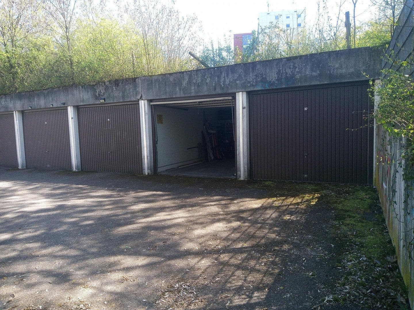 Predaj garáže, Balthasar-Neumann-Straße 40, Stuttgart-Freiberg, Bádensko-Wurttembersko Predaj garáže, Balthasar-Neumann-Straße 40, Stuttgart-Freiberg, Bádensko-Wurttembersko
