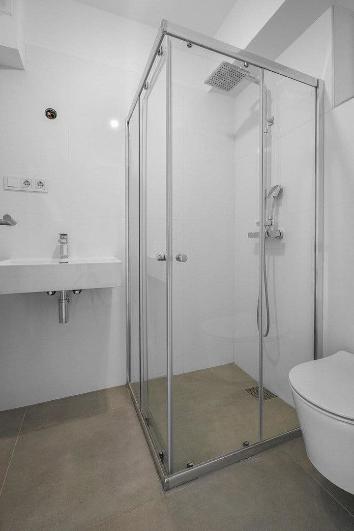 Prenájom bytu 2-izbový 37 m², An der Christuskirche 19, Hannover, Dolné Sasko Prenájom bytu 2-izbový 37 m², An der Christuskirche 19, Hannover, Dolné Sasko