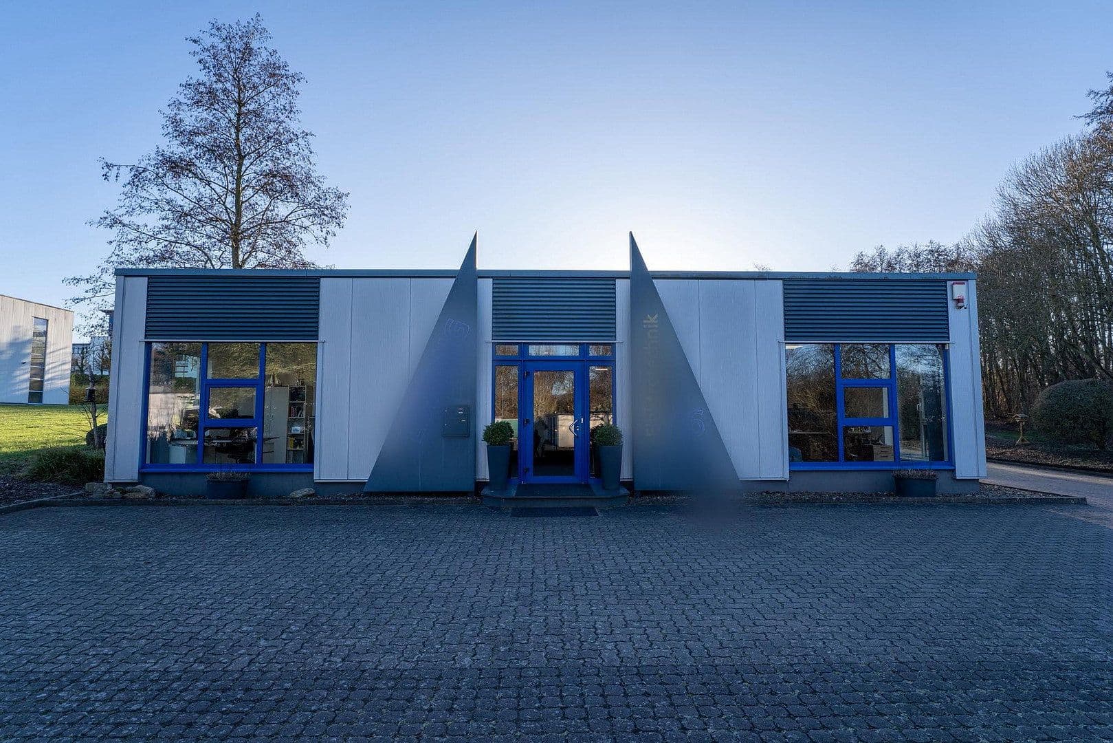 Prenájom nebytového priestoru 2.530 m², Rehwinkel 26, Porta Westfalica, Severné Porýnie - Westfálsko Prenájom nebytového priestoru 2.530 m², Rehwinkel 26, Porta Westfalica, Severné Porýnie - Westfálsko