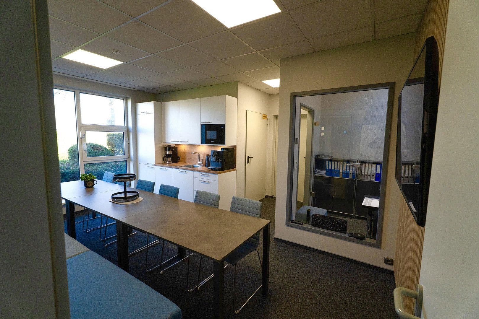 Prenájom nebytového priestoru 2.530 m², Rehwinkel 26, Porta Westfalica, Severné Porýnie - Westfálsko Prenájom nebytového priestoru 2.530 m², Rehwinkel 26, Porta Westfalica, Severné Porýnie - Westfálsko