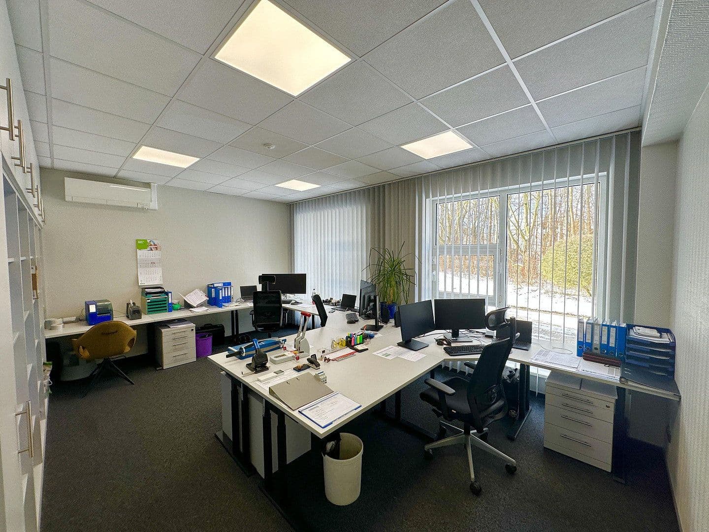 Prenájom nebytového priestoru 2.530 m², Rehwinkel 26, Porta Westfalica, Severné Porýnie - Westfálsko Prenájom nebytového priestoru 2.530 m², Rehwinkel 26, Porta Westfalica, Severné Porýnie - Westfálsko