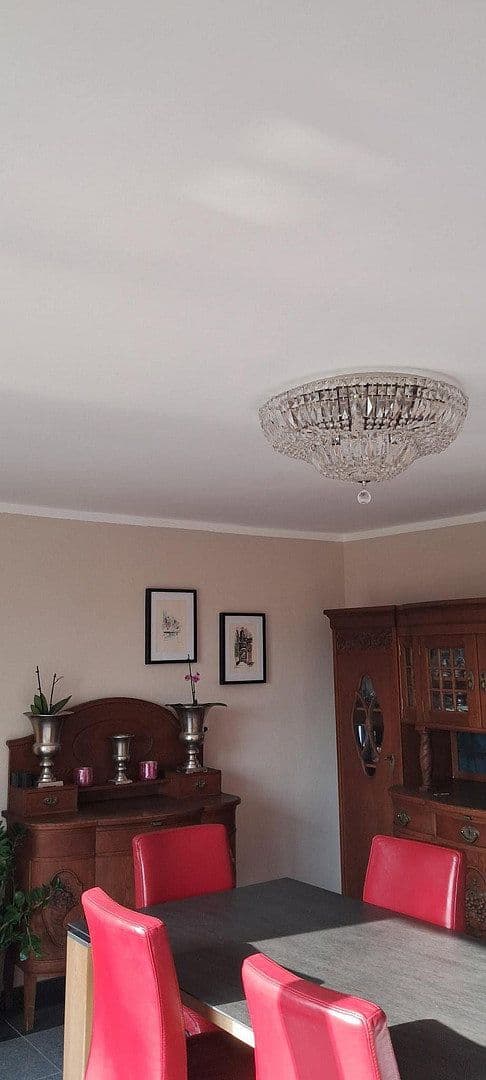 Predaj domu 225 m², pozemek 799 m², Passau, Bavorsko Predaj domu 225 m², pozemek 799 m², Passau, Bavorsko