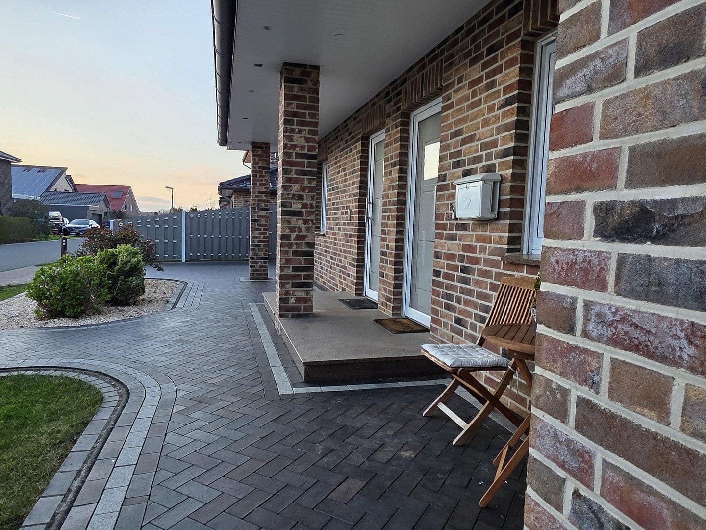 Predaj domu 216 m², pozemek 666 m², Georg-Hillmann-Ring 57, Geestland, Dolné Sasko Predaj domu 216 m², pozemek 666 m², Georg-Hillmann-Ring 57, Geestland, Dolné Sasko