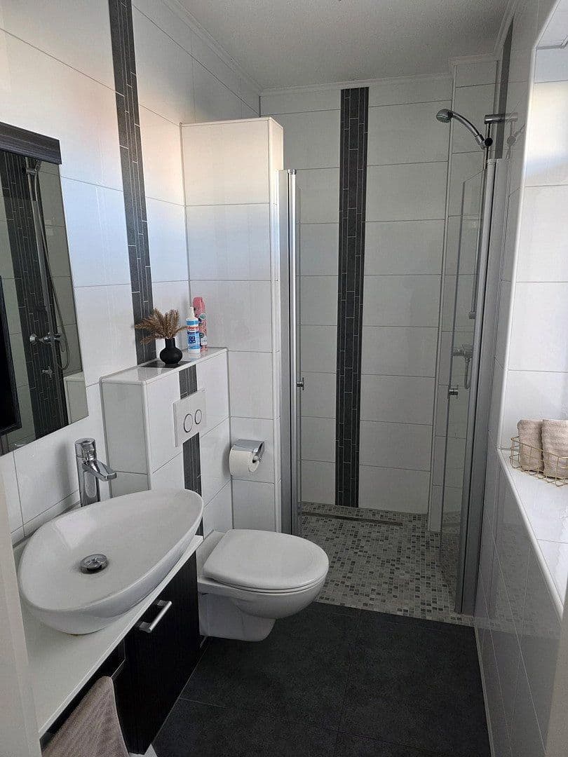 Predaj domu 216 m², pozemek 666 m², Georg-Hillmann-Ring 57, Geestland, Dolné Sasko Predaj domu 216 m², pozemek 666 m², Georg-Hillmann-Ring 57, Geestland, Dolné Sasko