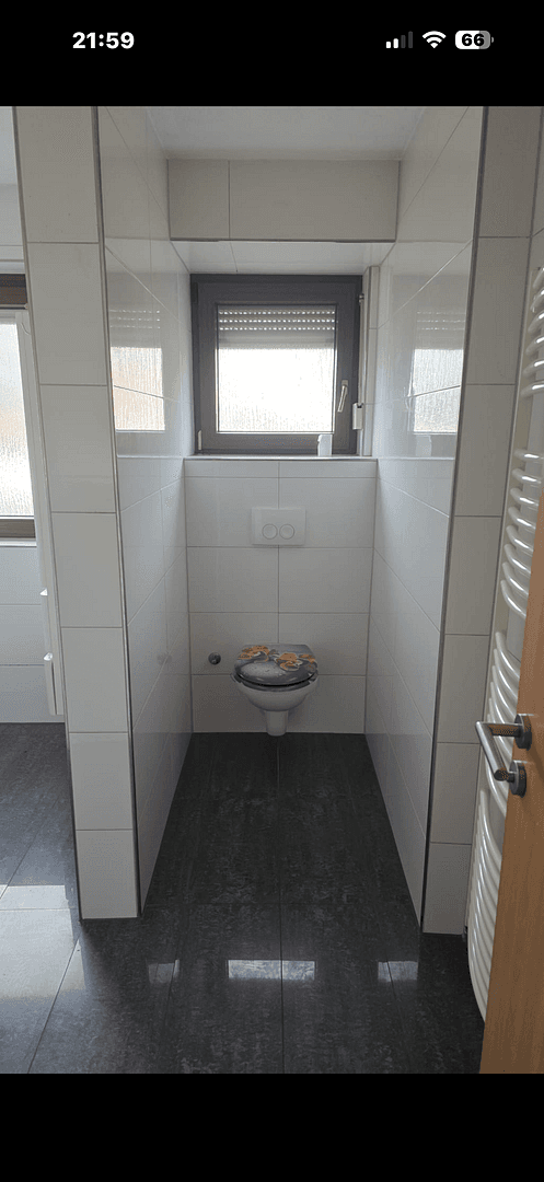 Prenájom domu 305 m², pozemek 820 m², Schwäbisch Gmünd, Bádensko-Wurttembersko Prenájom domu 305 m², pozemek 820 m², Schwäbisch Gmünd, Bádensko-Wurttembersko