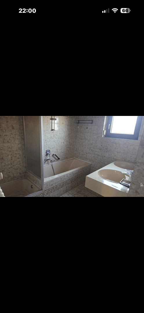 Prenájom domu 305 m², pozemek 820 m², Schwäbisch Gmünd, Bádensko-Wurttembersko Prenájom domu 305 m², pozemek 820 m², Schwäbisch Gmünd, Bádensko-Wurttembersko