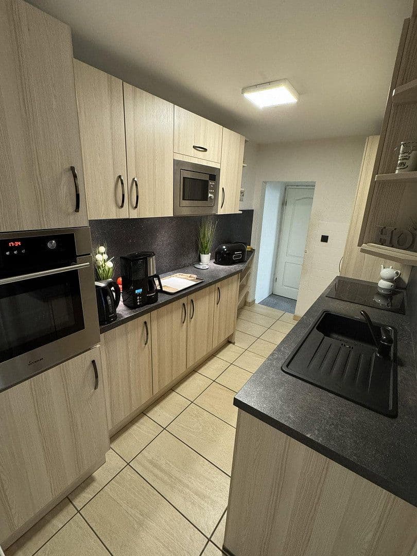 Predaj domu 124 m², pozemek 400 m², Dockstraße 25, Lübeck-Kücknitz, Šlezvicko-Holštajnsko Predaj domu 124 m², pozemek 400 m², Dockstraße 25, Lübeck-Kücknitz, Šlezvicko-Holštajnsko