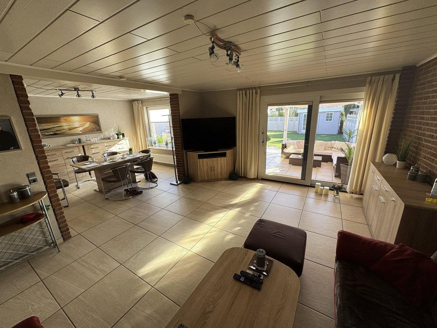 Predaj domu 124 m², pozemek 400 m², Dockstraße 25, Lübeck-Kücknitz, Šlezvicko-Holštajnsko Predaj domu 124 m², pozemek 400 m², Dockstraße 25, Lübeck-Kücknitz, Šlezvicko-Holštajnsko