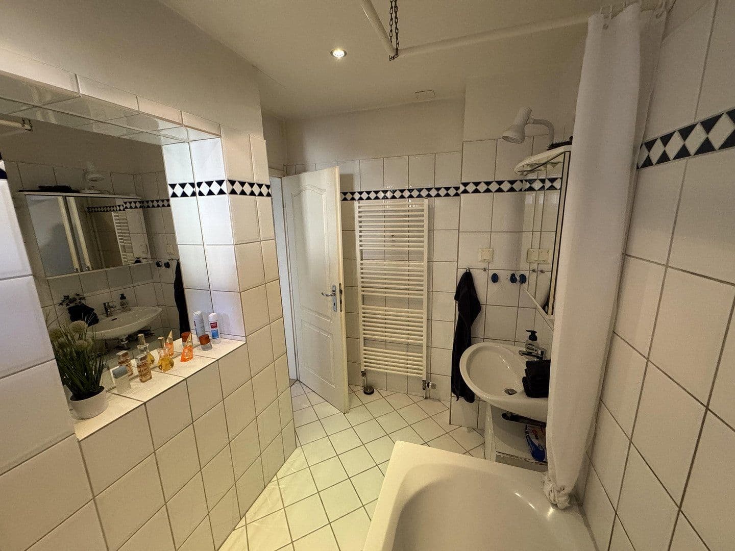 Predaj domu 124 m², pozemek 400 m², Dockstraße 25, Lübeck-Kücknitz, Šlezvicko-Holštajnsko Predaj domu 124 m², pozemek 400 m², Dockstraße 25, Lübeck-Kücknitz, Šlezvicko-Holštajnsko