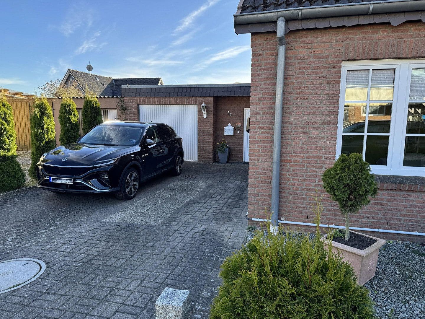 Predaj domu 124 m², pozemek 400 m², Dockstraße 25, Lübeck-Kücknitz, Šlezvicko-Holštajnsko Predaj domu 124 m², pozemek 400 m², Dockstraße 25, Lübeck-Kücknitz, Šlezvicko-Holštajnsko