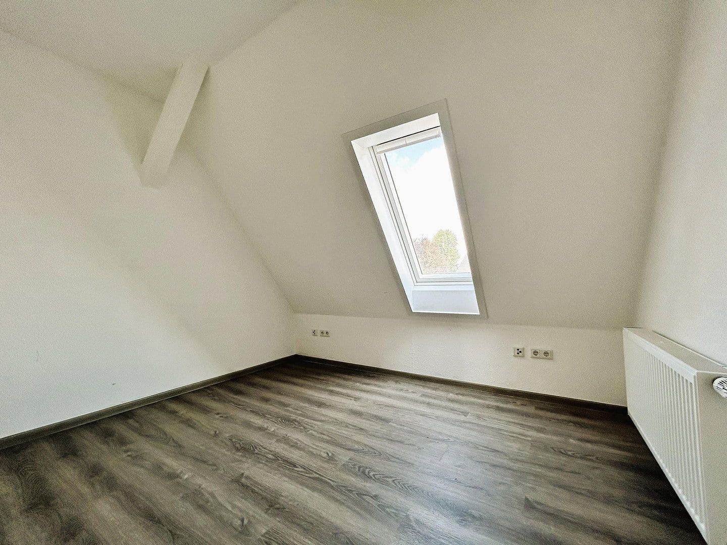 Prenájom bytu 4-izbový 86 m², Melle, Dolné Sasko Prenájom bytu 4-izbový 86 m², Melle, Dolné Sasko