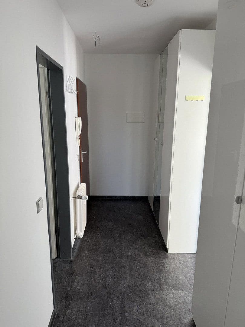 Prenájom bytu 1-izbový 50 m², Kronenstraße 19a, Krefeld, Severné Porýnie - Westfálsko Prenájom bytu 1-izbový 50 m², Kronenstraße 19a, Krefeld, Severné Porýnie - Westfálsko
