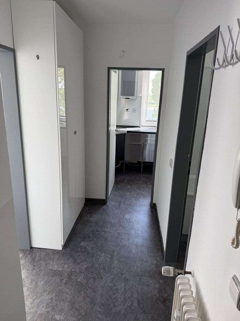 Prenájom bytu 1-izbový 50 m², Kronenstraße 19a, Krefeld, Severné Porýnie - Westfálsko Prenájom bytu 1-izbový 50 m², Kronenstraße 19a, Krefeld, Severné Porýnie - Westfálsko