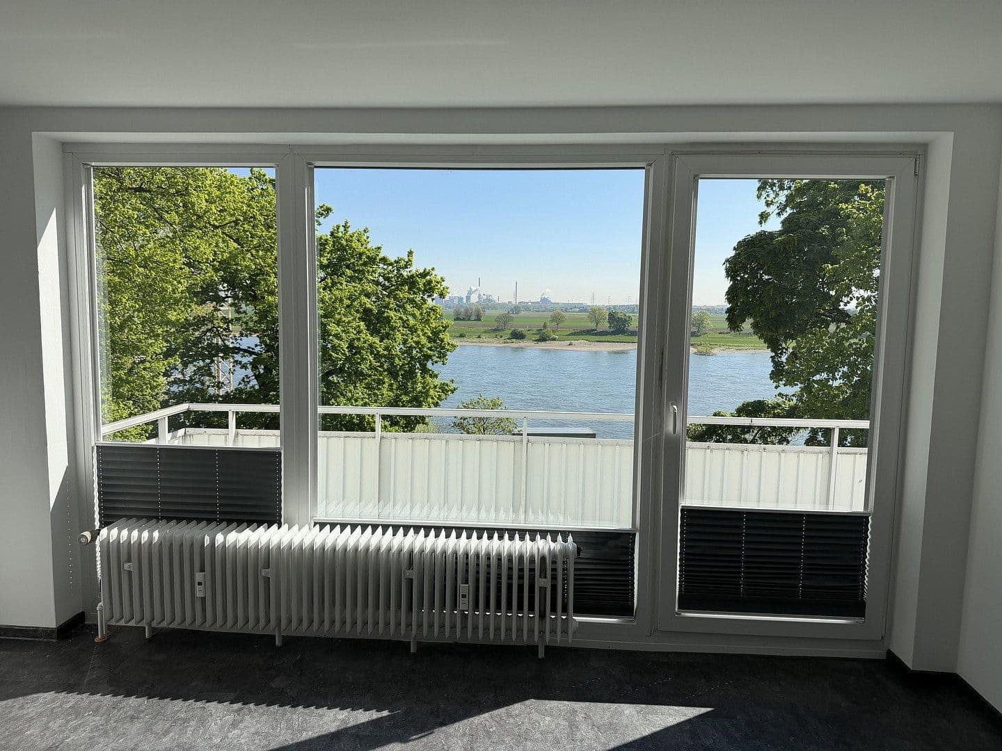 Prenájom bytu 1-izbový 50 m², Kronenstraße 19a, Krefeld, Severné Porýnie - Westfálsko Prenájom bytu 1-izbový 50 m², Kronenstraße 19a, Krefeld, Severné Porýnie - Westfálsko