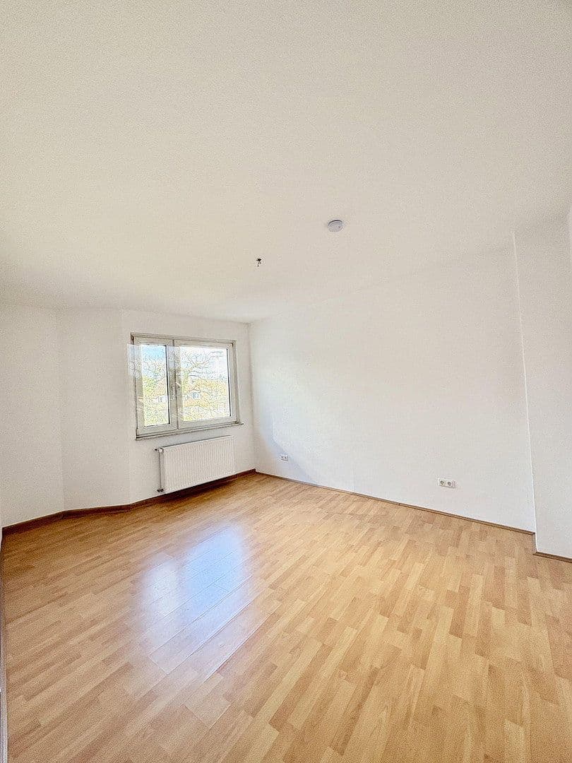Prenájom bytu 2-izbový 70 m², Carmerstr. 29, Essen, Severné Porýnie - Westfálsko Prenájom bytu 2-izbový 70 m², Carmerstr. 29, Essen, Severné Porýnie - Westfálsko