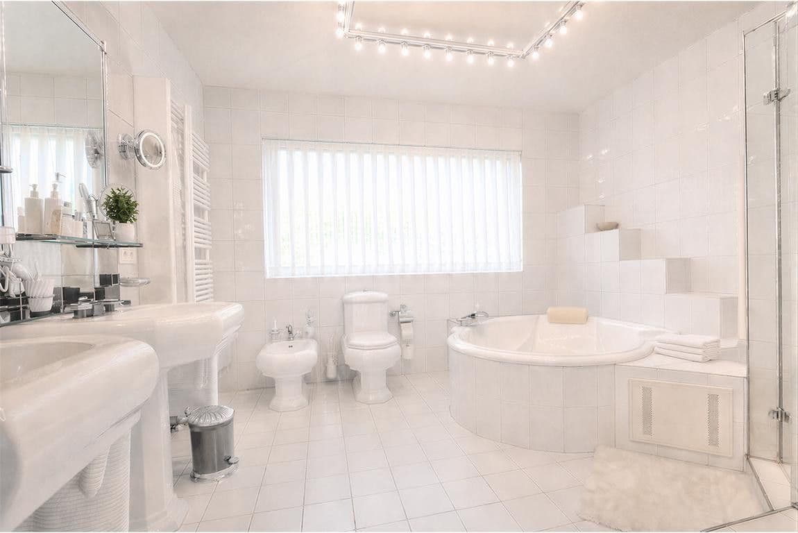 Predaj domu 332 m², pozemek 637 m², Untergruppenbach, Bádensko-Wurttembersko Predaj domu 332 m², pozemek 637 m², Untergruppenbach, Bádensko-Wurttembersko