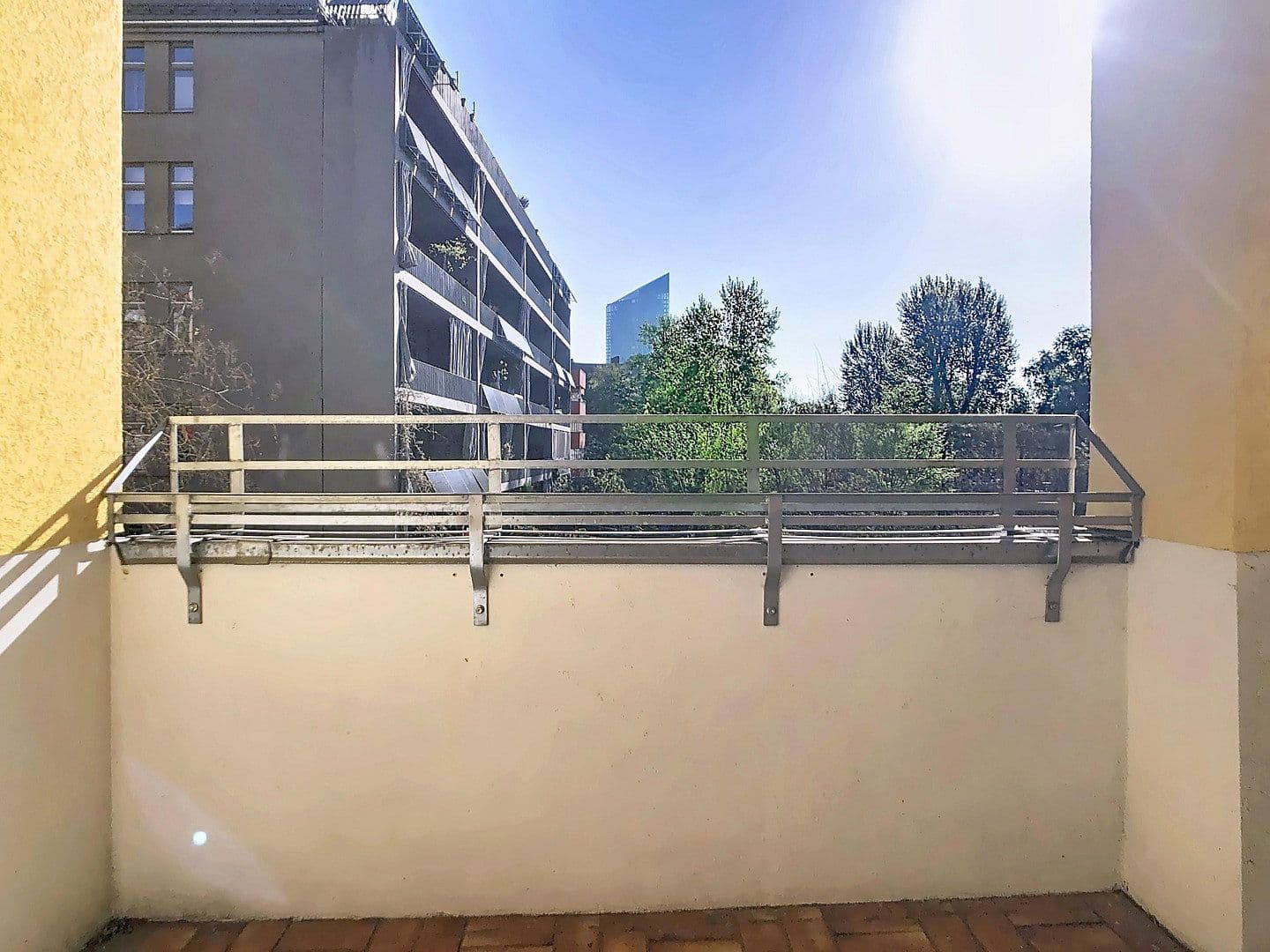 Predaj bytu 3-izbový 62 m², Berlin, Berlín Predaj bytu 3-izbový 62 m², Berlin, Berlín