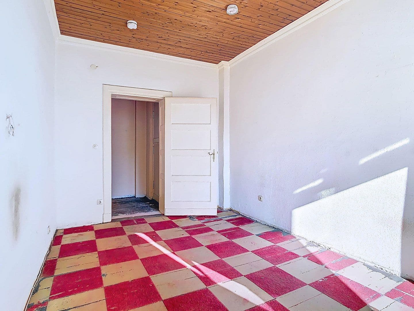 Predaj bytu 3-izbový 62 m², Berlin, Berlín Predaj bytu 3-izbový 62 m², Berlin, Berlín