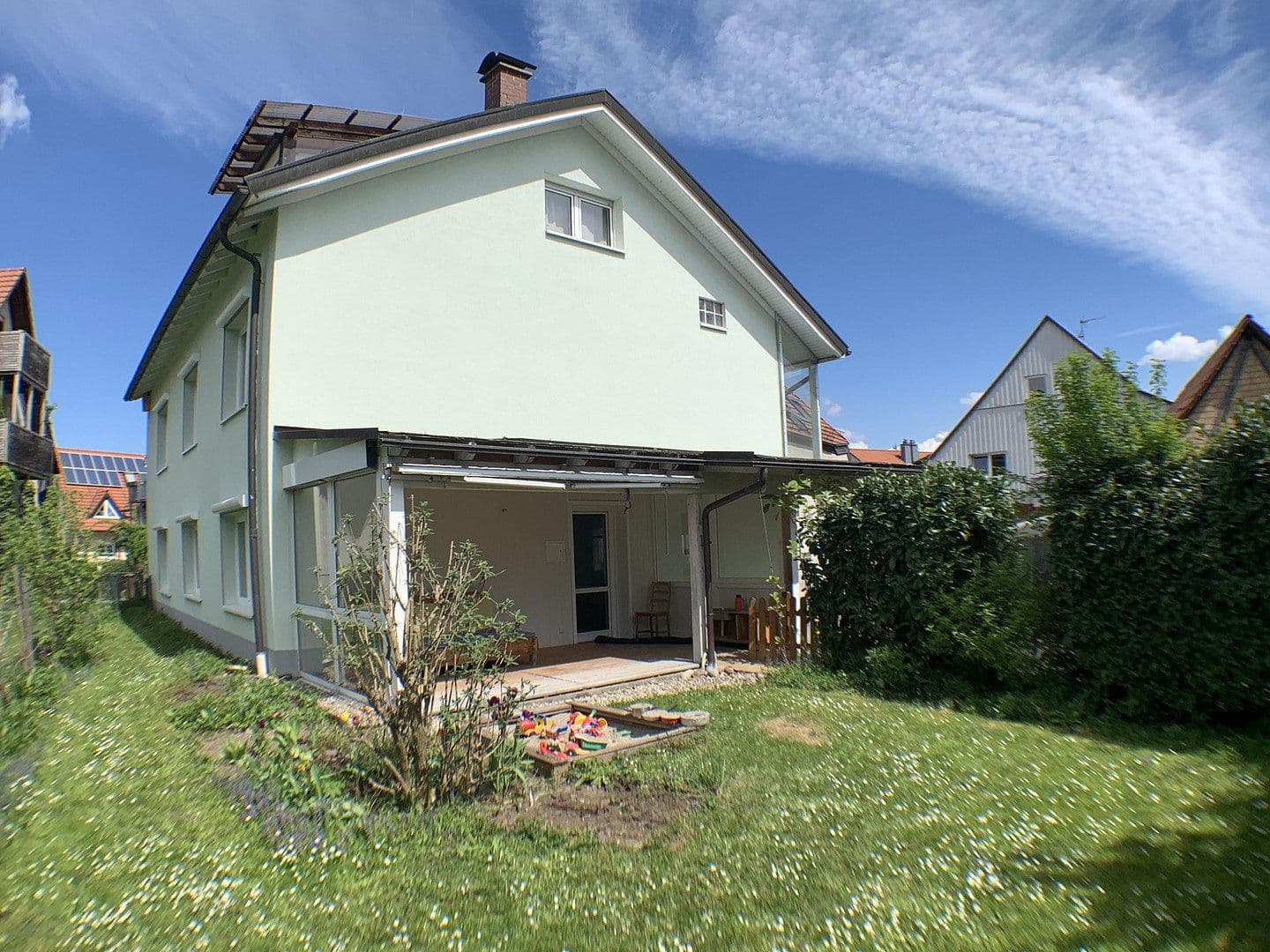 Predaj domu 375 m², pozemek 710 m², Freiburg im Breisgau, Bádensko-Wurttembersko Predaj domu 375 m², pozemek 710 m², Freiburg im Breisgau, Bádensko-Wurttembersko